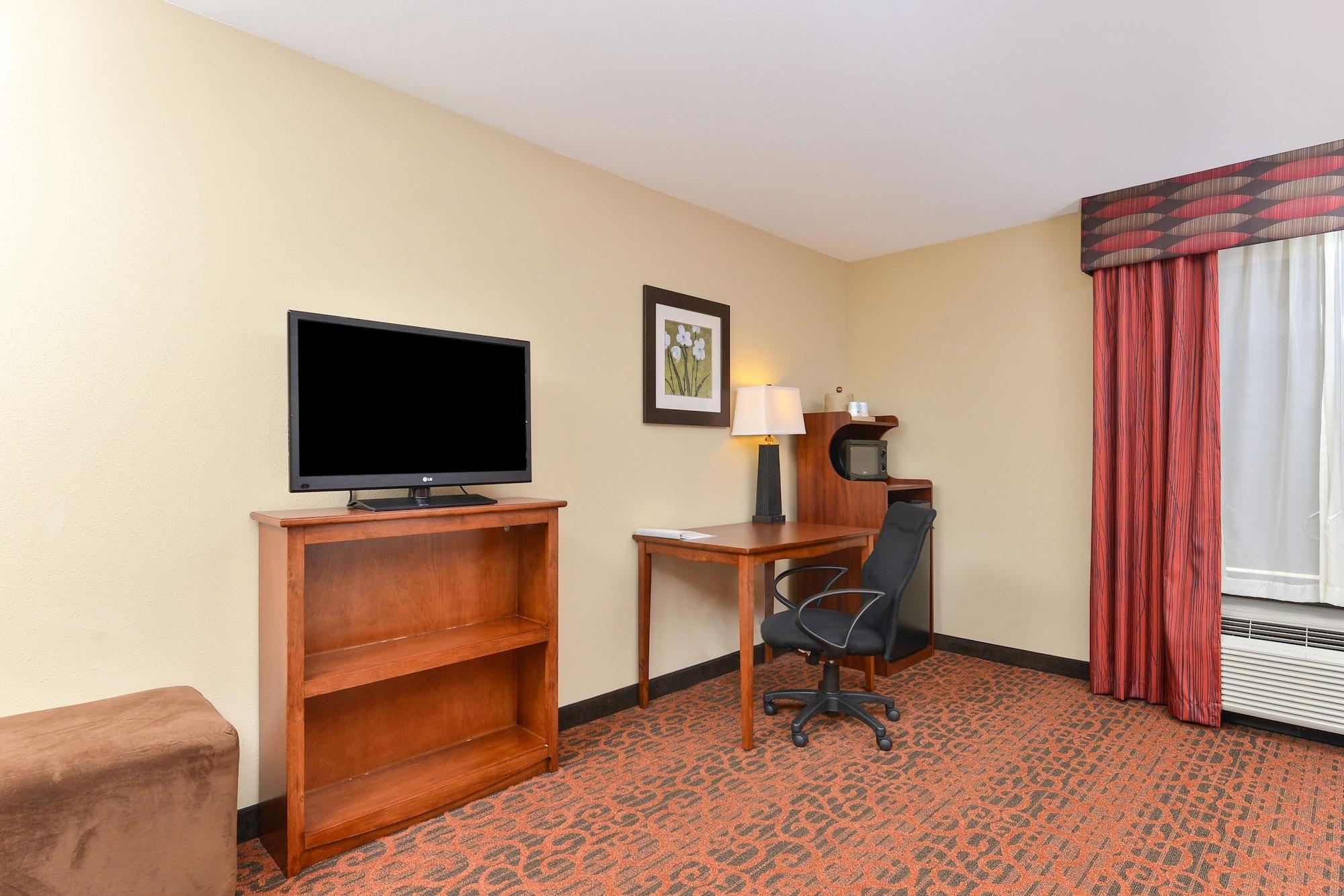 Hampton Inn Muscatine Bagian luar foto
