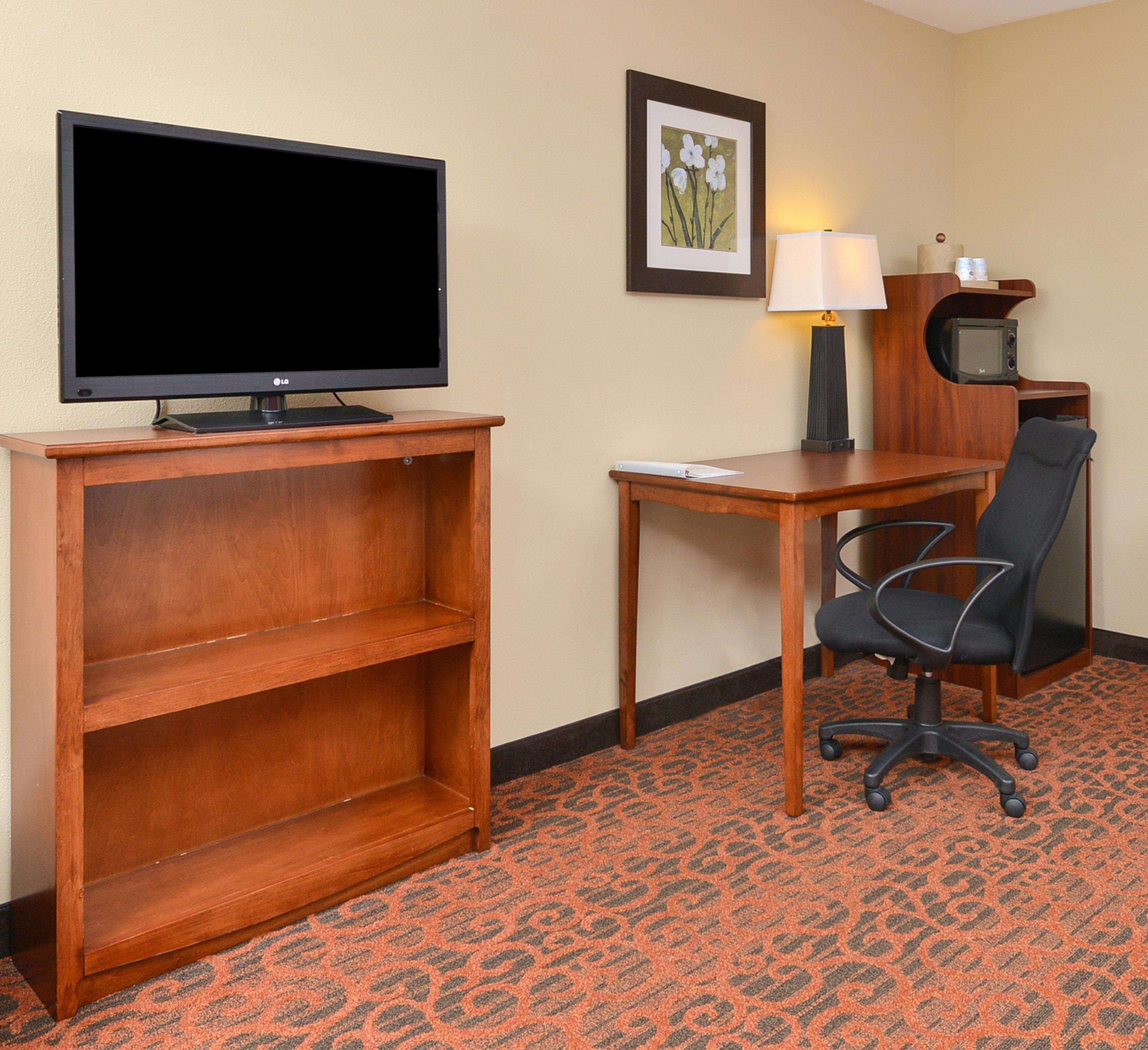 Hampton Inn Muscatine Bagian luar foto
